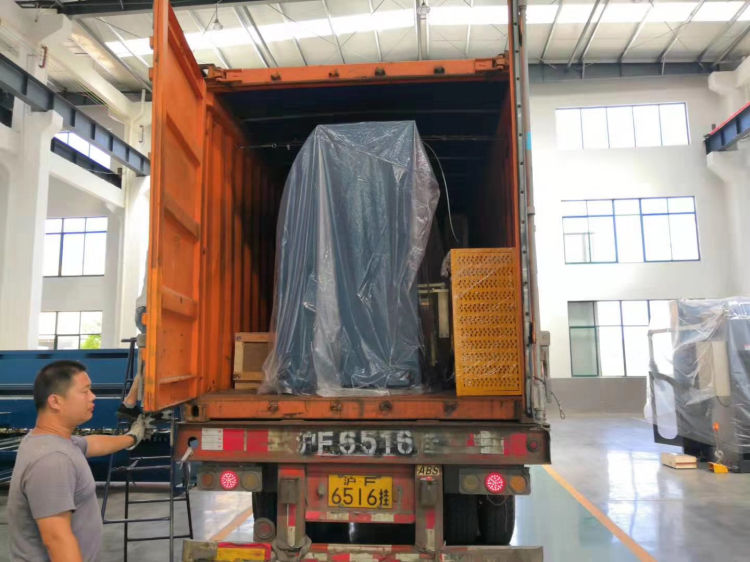 Cnc Nc Hydraulic Press Metal Guillotine Shear Machine For Carbon Stainless Steel Sheet கார்பன் ஸ்டெயின்லெஸ் ஸ்டீல் ஷீட்டிற்கான Cnc Nc ஹைட்ராலிக் பிரஸ் மெட்டல் கில்லட்டின் ஷீயர் மெஷின்